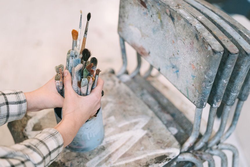 paint a chair in 5 steps